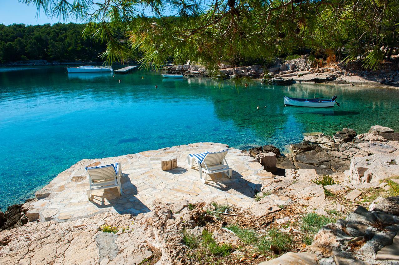 Luxury Villa Kate - In Lucice Bay With Turquoise Sea, Amazing Seaviews, And Heated Pool ミルナ エクステリア 写真