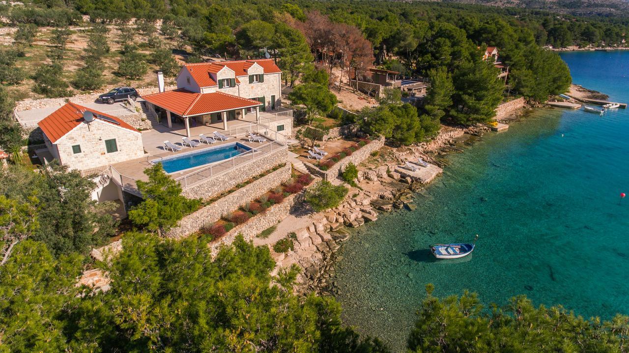 Luxury Villa Kate On Sea With Heated Pool ミルナ エクステリア 写真