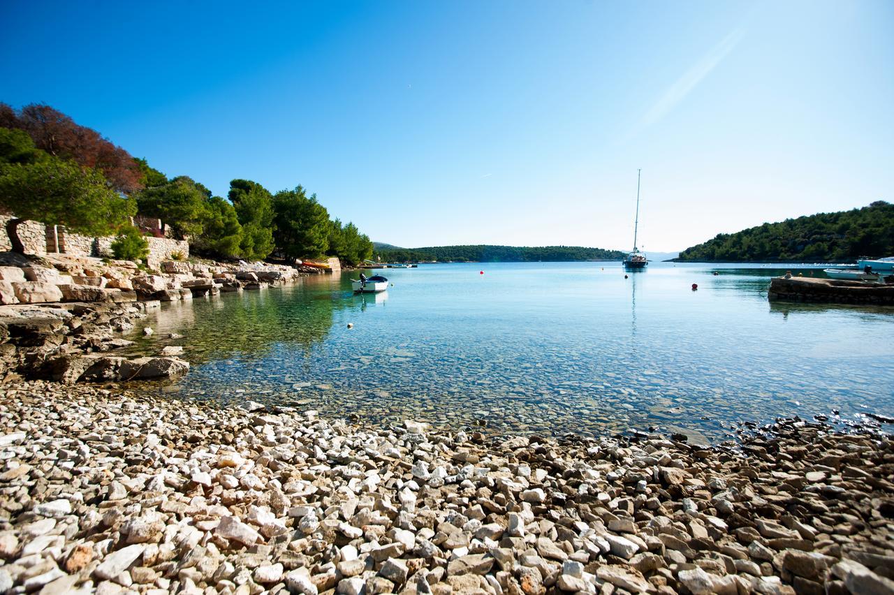Luxury Villa Kate - In Lucice Bay With Turquoise Sea, Amazing Seaviews, And Heated Pool ミルナ エクステリア 写真
