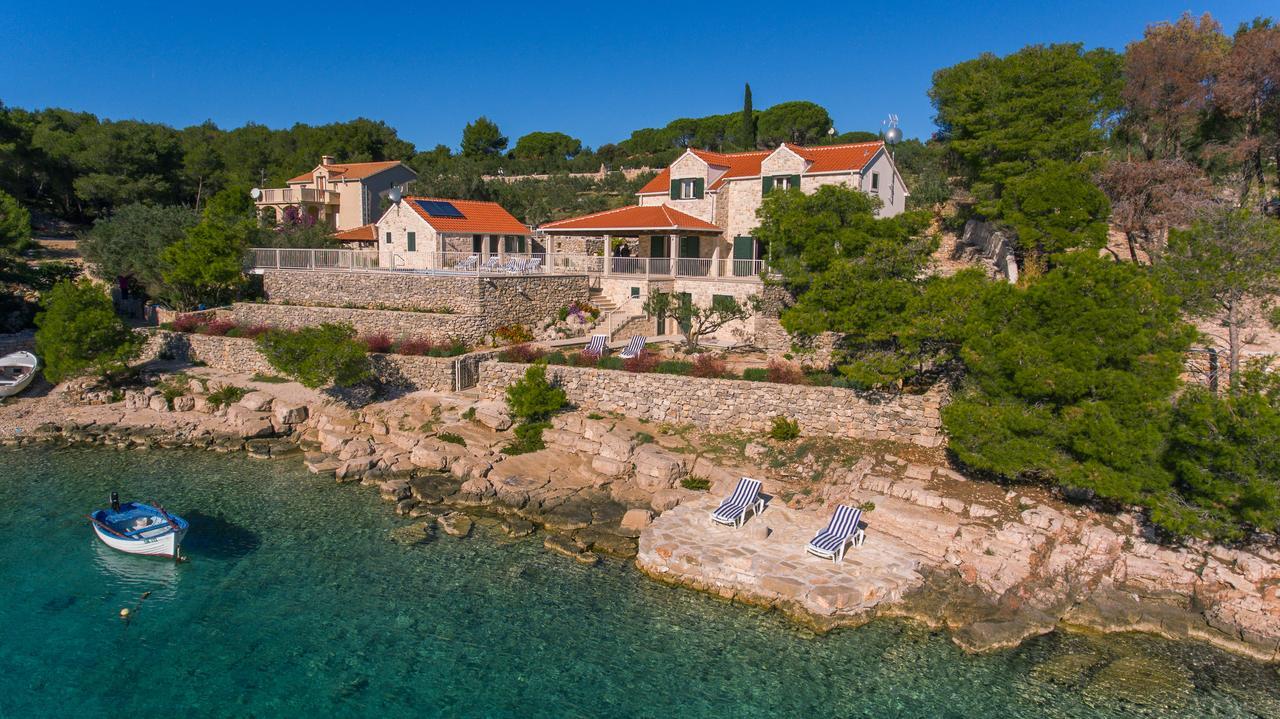 Luxury Villa Kate On Sea With Heated Pool ミルナ エクステリア 写真